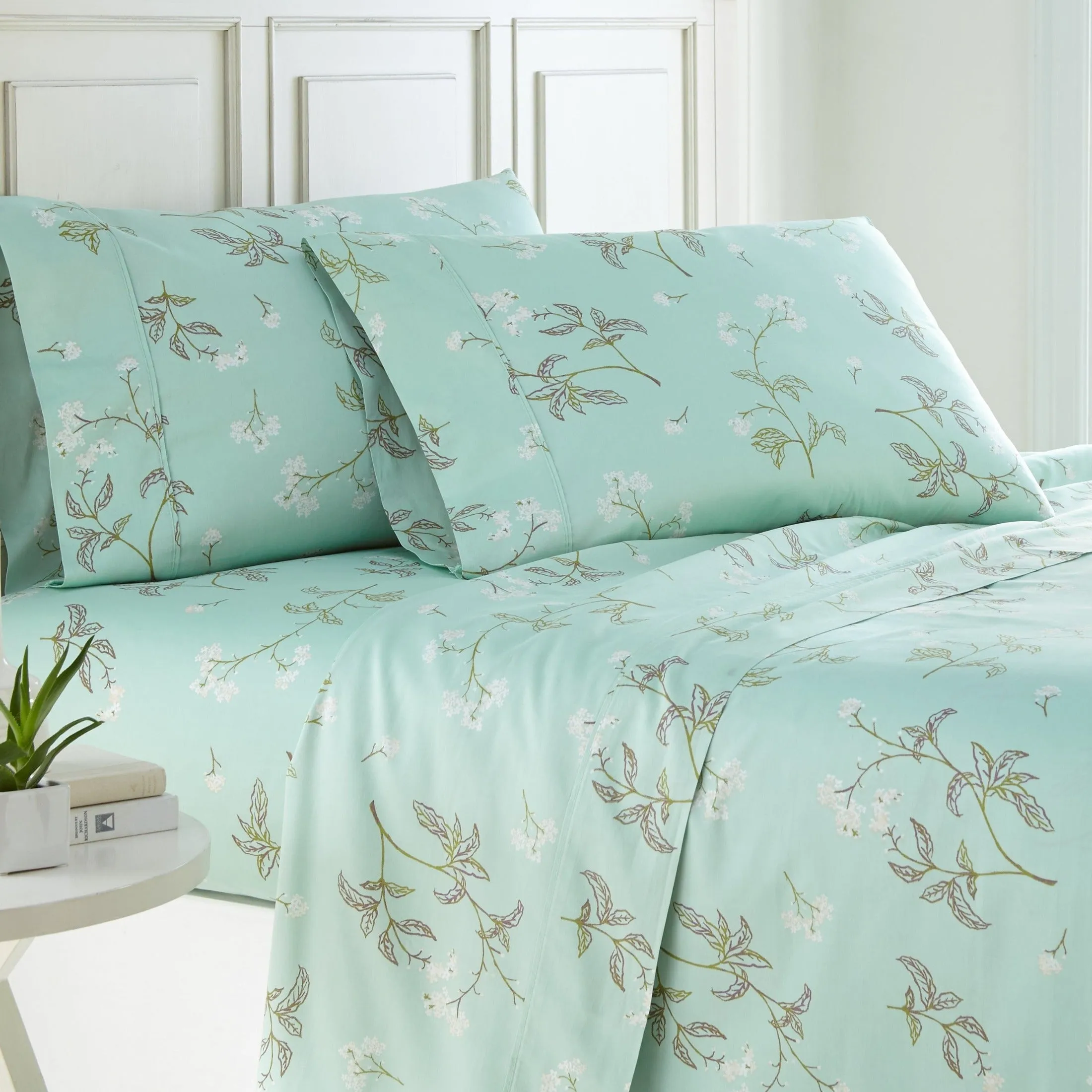 Myosotis Scorpioides Pillow Cases